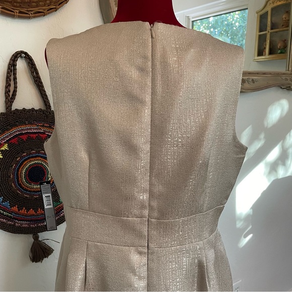 Tahari Arthur S. Levine Dressy Dress! NWT Gorgeous Muted Gold! Size 14 - Picture 8 of 11